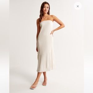 A&F Giselle Pleat Release Midi Dress